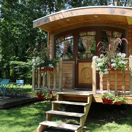 Les Roulottes A Sandie Тьонвиль Экстерьер фото